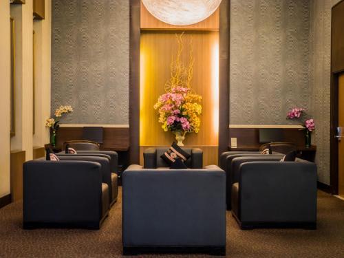 Atrium Boutique Hotel