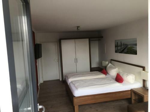 Hostal Zimmer-9-dz-seaside-strandhotel