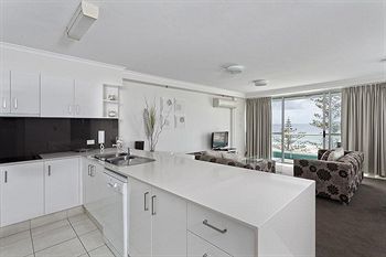Hotel Ocean Plaza Resort