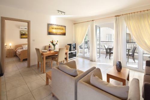 Apartamento Adamou Gardens