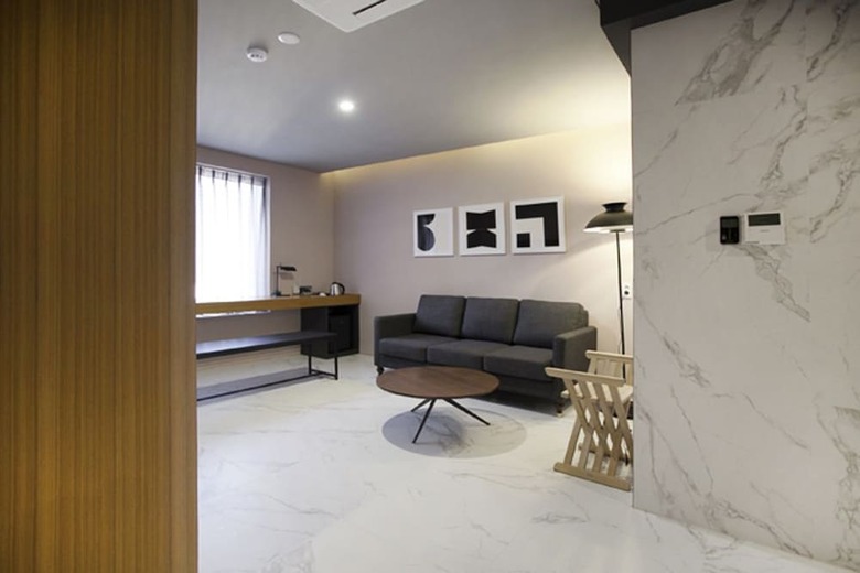 Gwangan Hound Hotel