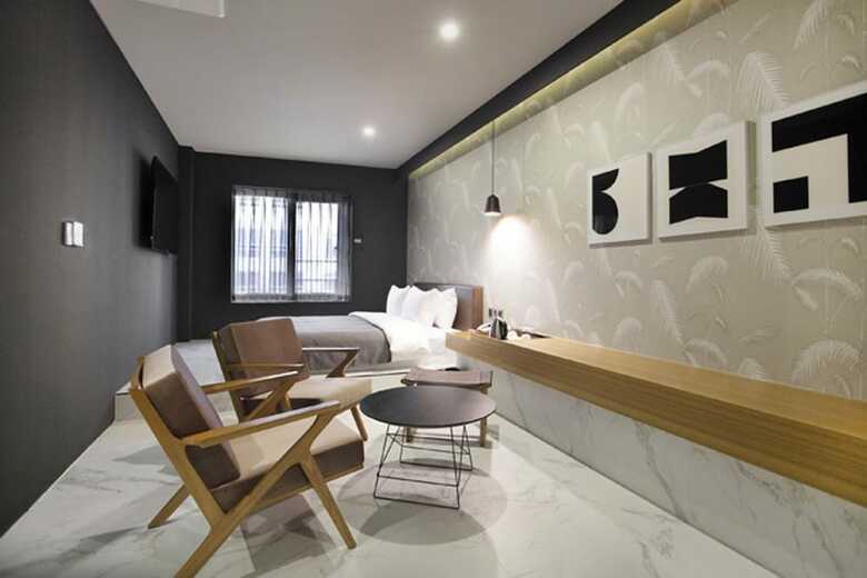 Gwangan Hound Hotel