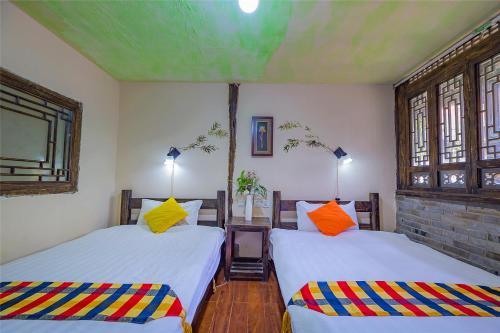 Yi Jing Inn In The World