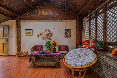 Yi Jing Inn In The World