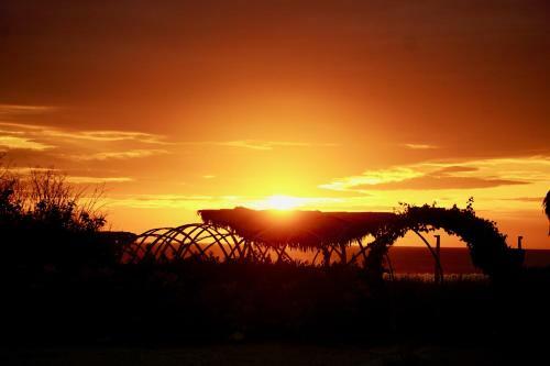 Hotel Canoa Suites