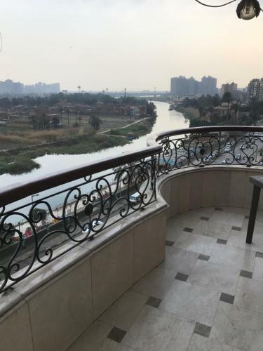 Al Bahr Al Aazam Apartment