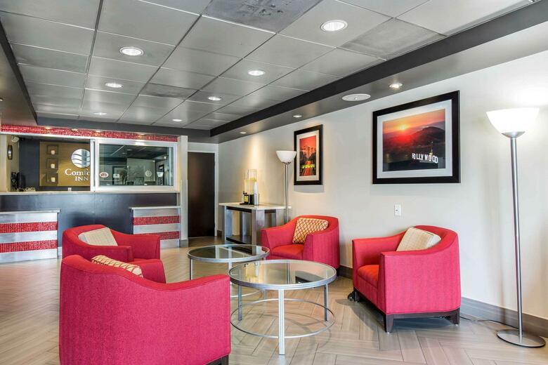 Hotel Comfort Inn