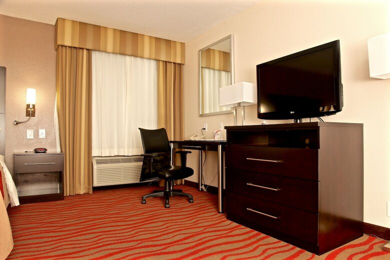 Hotel Comfort Inn