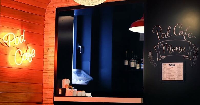The Pod Hotel 51
