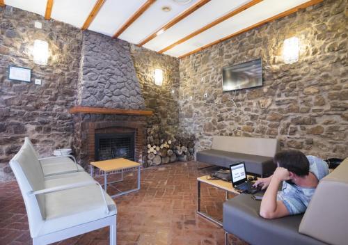 Albergue Inturjoven El Bosque