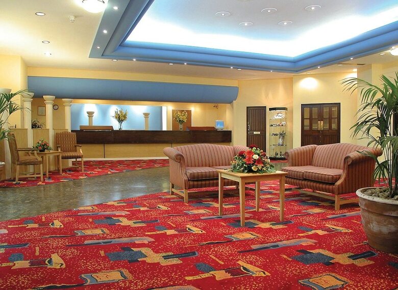 Roundhouse Hotel