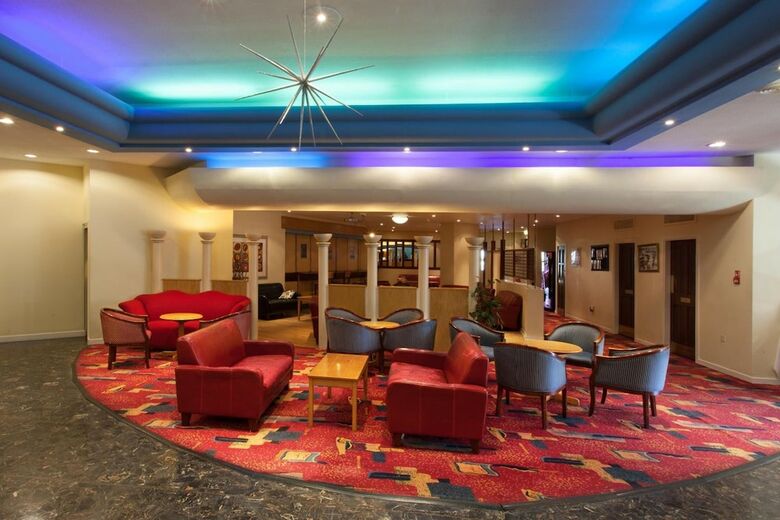 Roundhouse Hotel