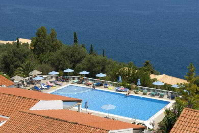 Nautilus Hotel