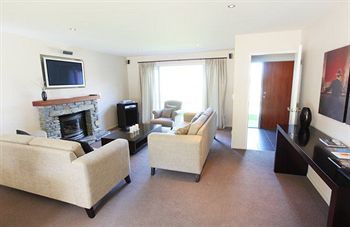 Hotel Arrowfield Apartments
