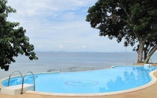 Hotel Phi Phi Natural Resort