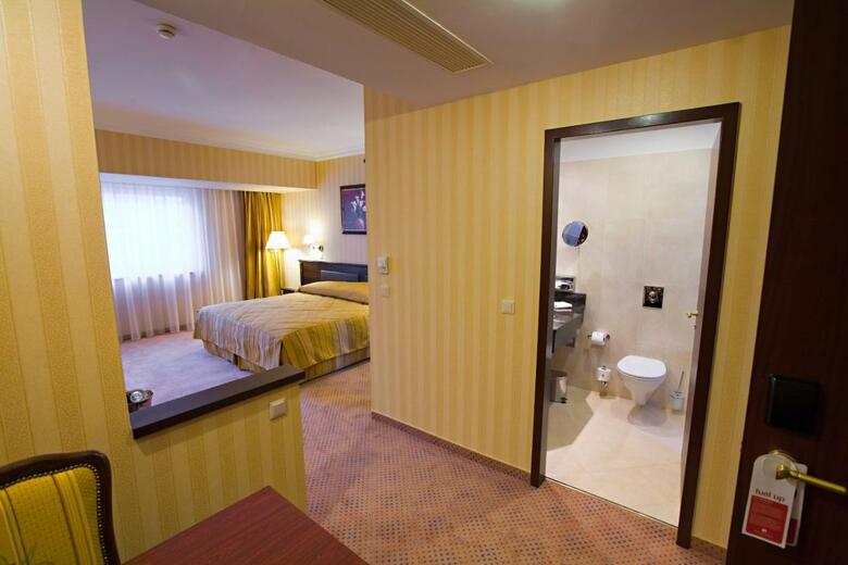 Ramada Hotel & Suites Bucharest North