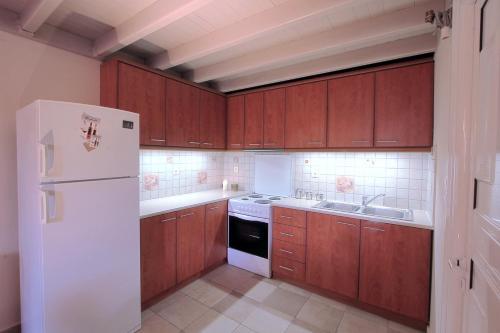 Apartamento Lydia Lithos Houses