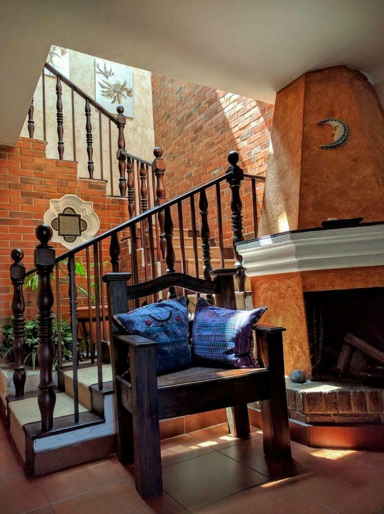 Hotel Posada De La Luna