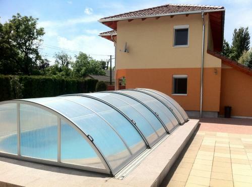 Granada Medenc�s Apartmanh�z