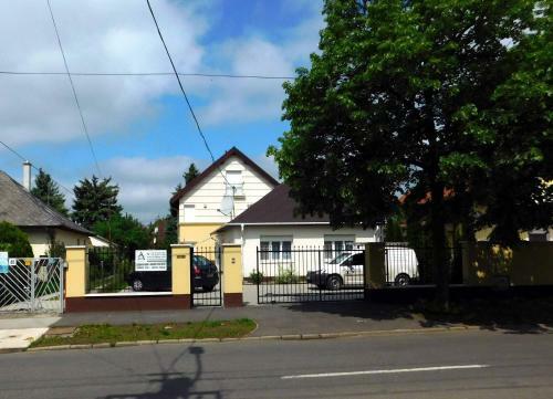 Hostal Andi-h�z