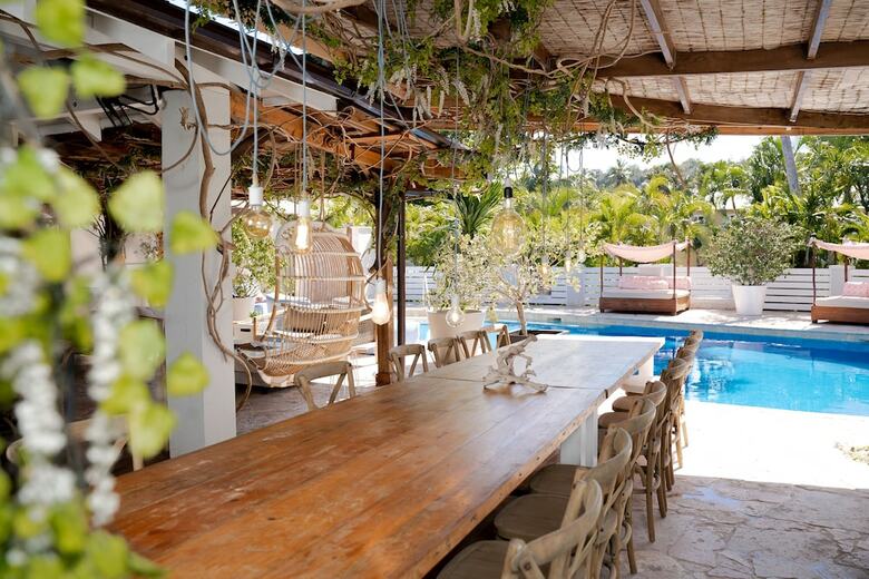 Hotel Villa Montana Beach Resort