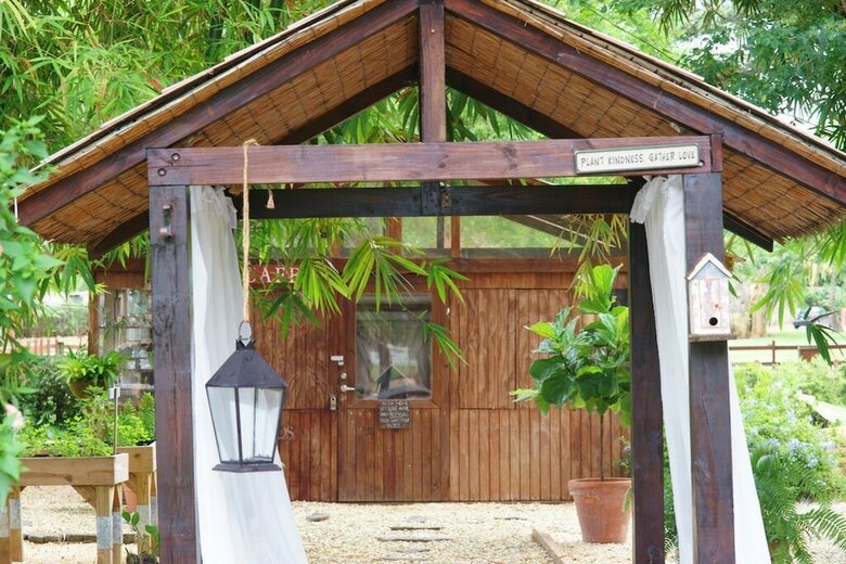 Hotel Villa Montana Beach Resort