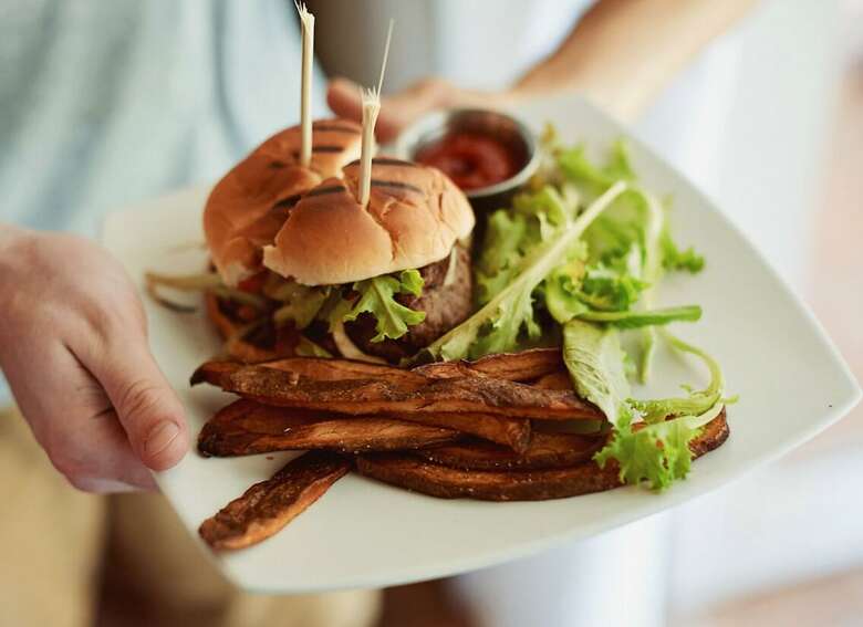 Hotel Villa Montana Beach Resort