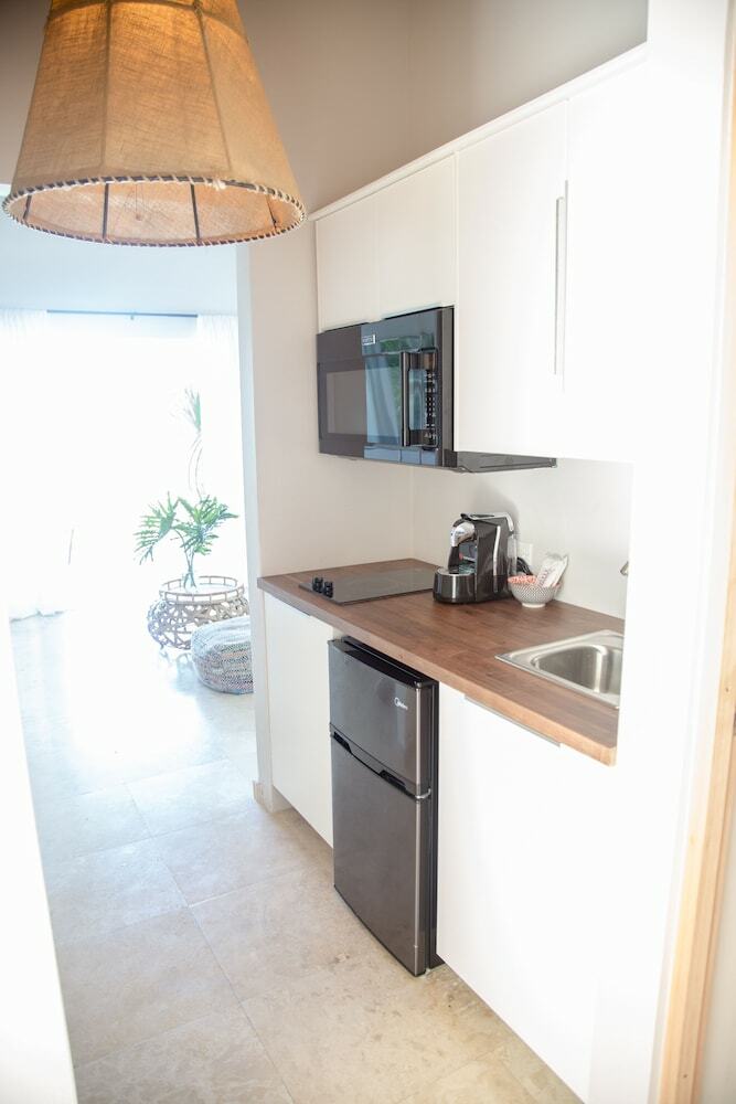 Hotel Villa Montana Beach Resort