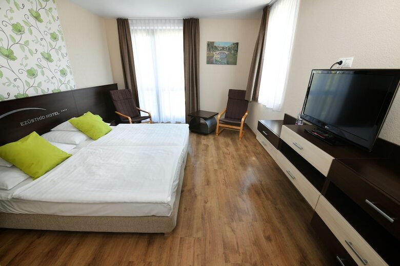 Ez�sthid Hotel