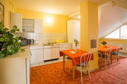 Apart J�lia Villa
