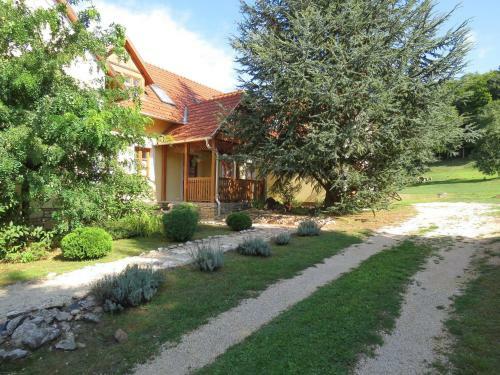 Hostal Katica Vend�gh�z