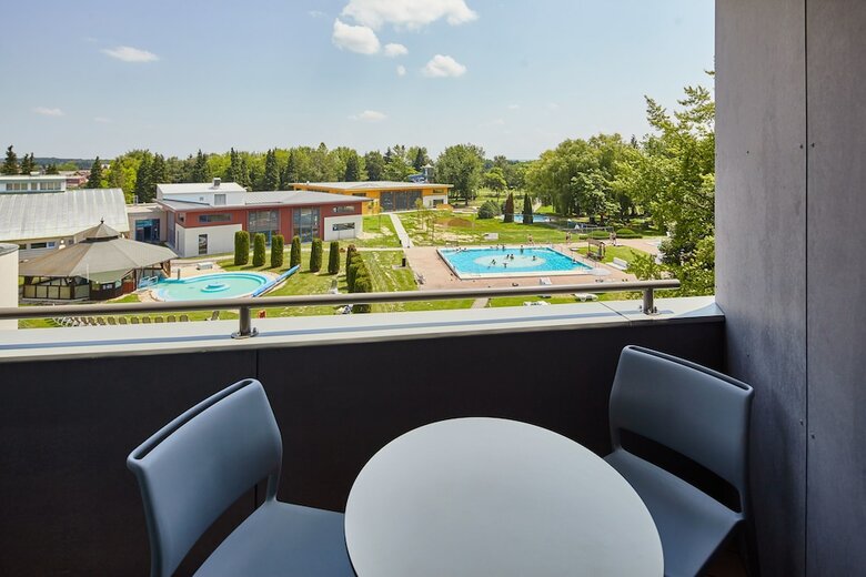 Thermal Hotel Balance Lenti