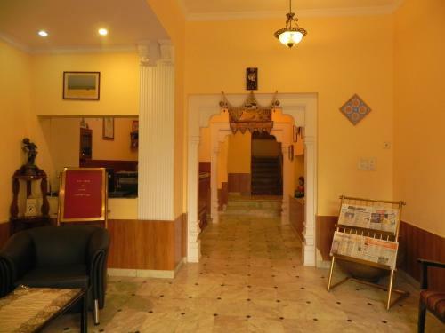 Hotel Kishan Kunj