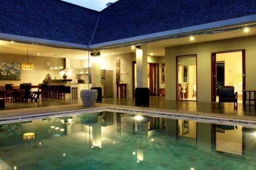 Villa Scallywags Anyar Estate