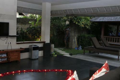 Villa Scallywags Anyar Estate