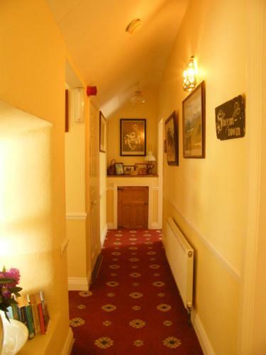 Bed & Breakfast Druid Cottage
