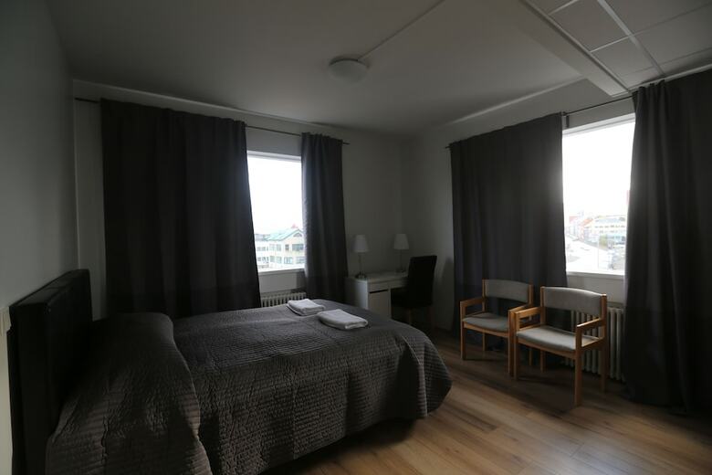 100 Iceland Hotel
