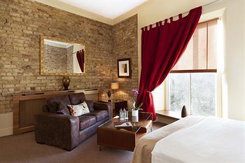Becketts Hotel