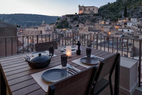 Pomelia Luxury Apartments