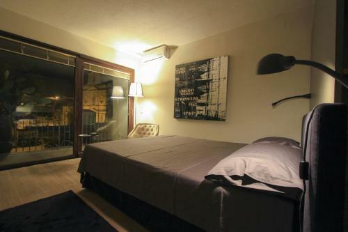 Pomelia Luxury Apartments
