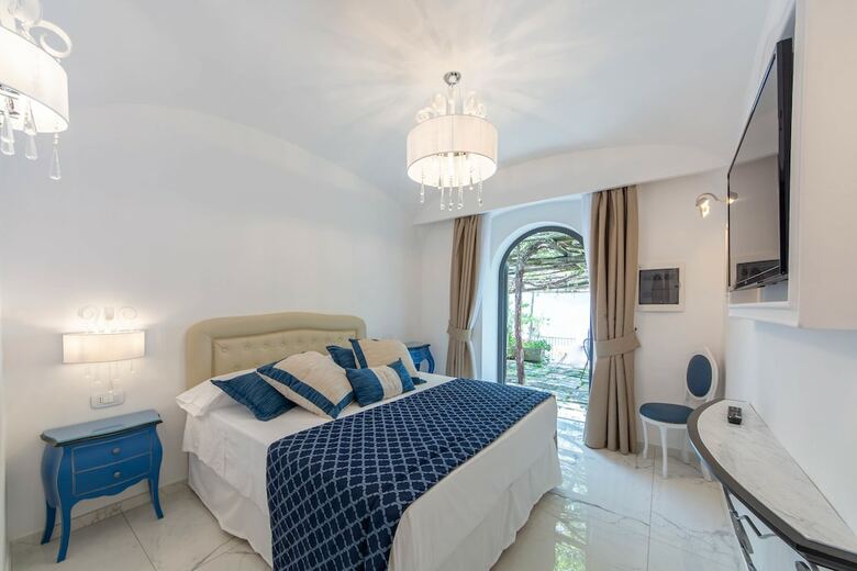 Hotel Villa Amore