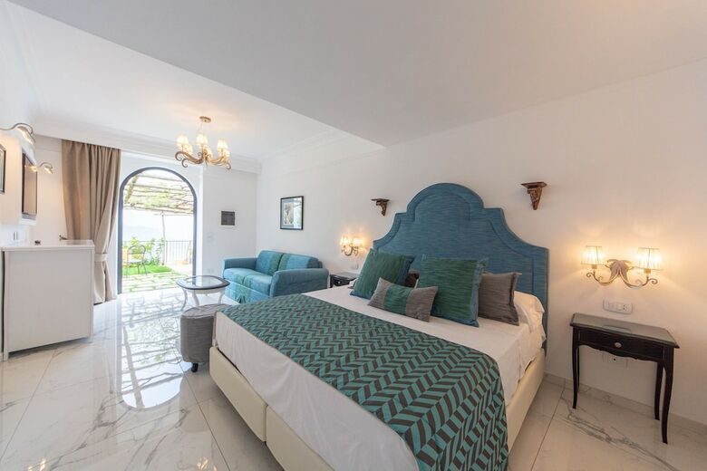 Hotel Villa Amore