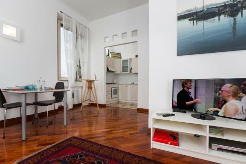 Teodosio Halldis Apartment
