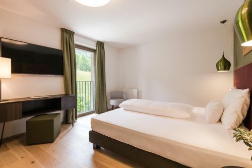 Oliven- & Genusshotel Hirzer