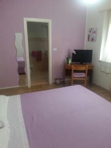 Hostal Camere Linda