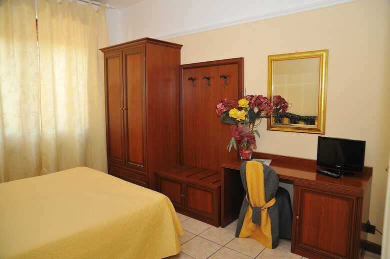 Hotel Salus