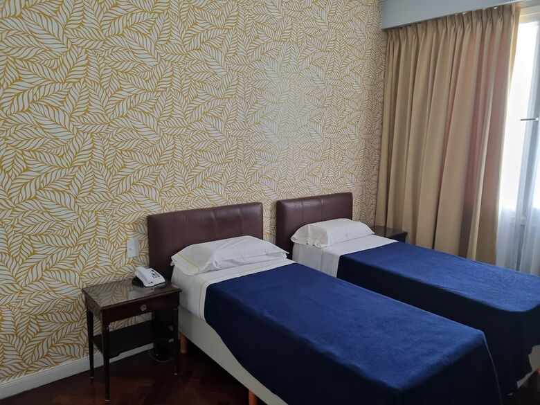 Hotel Regis Orho