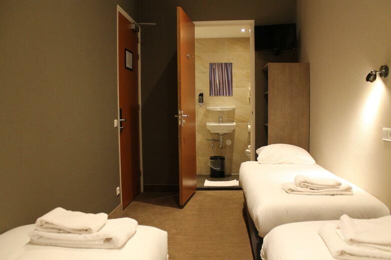 Hotel Blossoms City