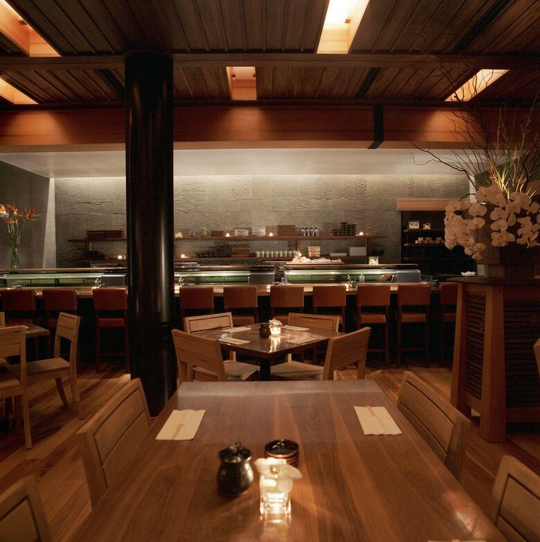 6 Columbus - A Sixty Hotel
