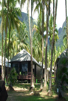 Hotel Damai Beach Resort